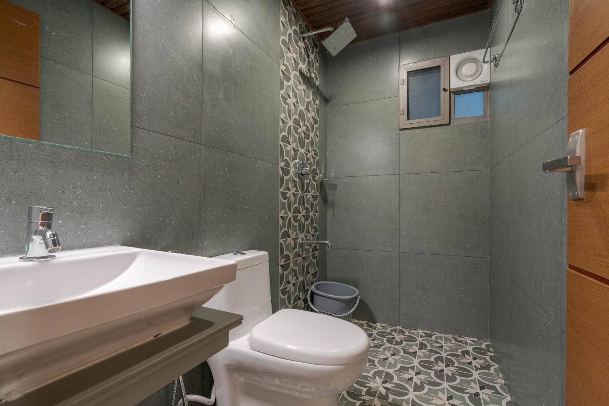 Aryaas Regent Otel Kochi Dış mekan fotoğraf